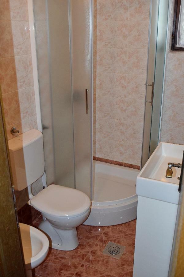 נובי ווינודולסקי Apartments Jenny מראה חיצוני תמונה